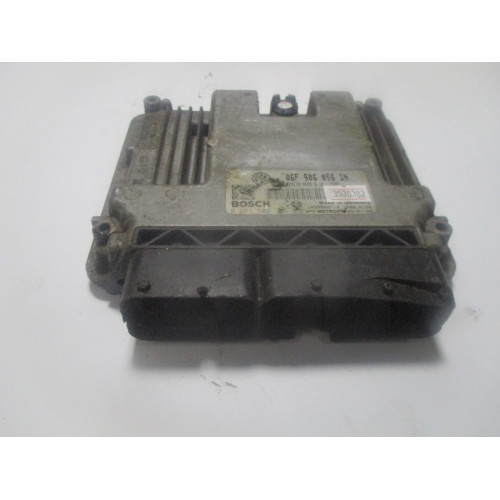 Volkswagen Golf 2.0 Motor Beyni MED9.5.10 0261S02155 06F906056DN