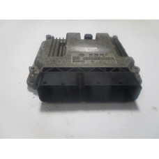 Volkswagen Touran 2.0 Motor Beyni MED9.5.10 0261S02163 06F906056DT