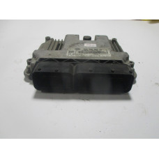 Volkswagen Golf 1.9 Motor Beyni 0281014064 03G906021QJ