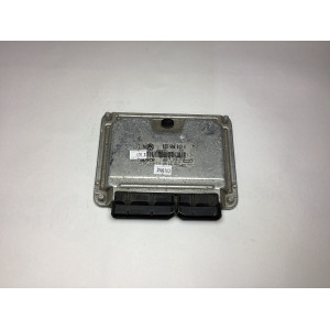 Volkswagen Bora Golf 1.9 Motor Beyni 0281010111 038906012K