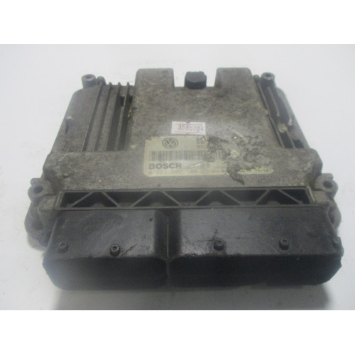 Volkswagen Touran 2.0 Motor Beyni MED9.5.10 0261S02100 06F906056DJ