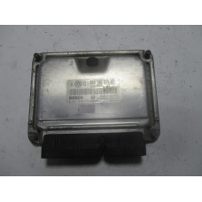Volkswagen Golf MK 1.9 TDI Motor Beyni 038906019AT 0281010974