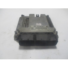 Volkswagen Golf 1.4 Motor Beyni Med17.5.1 0261201771 03C906032P