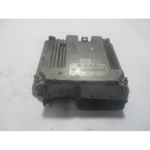 Volkswagen Golf 1.4 Motor Beyni Med17.5.1 0261201320 03C906032B