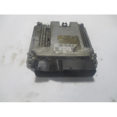 Volkswagen Golf 1.4 Motor Beyni Med17.5.1 0261201771 03C906032P