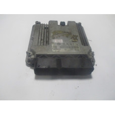 Volkswagen Golf 1.4 Motor Beyni Med17.5.1 0261201771 03C906032P