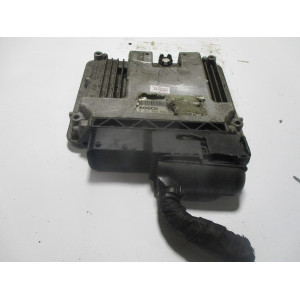 Audi A3 2.0 Motor Beyni MED9.5.10 0261S02066 06F906056CQ