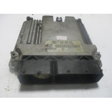 Volkswagen Passat V6 3.2 Motor Beyni MED9.1 0261S02226 03H906032