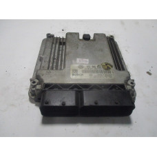 Volkswagen Golf 1.4 Motor Beyni Med17.5.1 0261201771 03C906032P