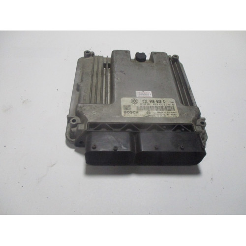 Volkswagen Golf 1.4 Motor Beyni MED17.5.1 0261201538 03C906032C