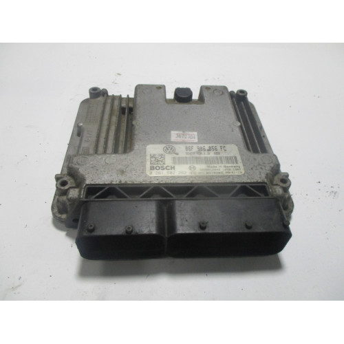 Volkswagen Passat 2.0 Motor Beyni MED9.5.10 0261S02262 06F906056FC