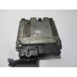 Volkswagen Passat 2.0 Motor Beyni 0261S02105 3C0907115