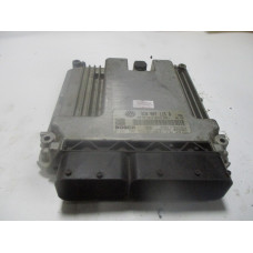 Volkswagen Passat 2.0 Motor Beyni MED9.1 0261S02333 3C0907115Q