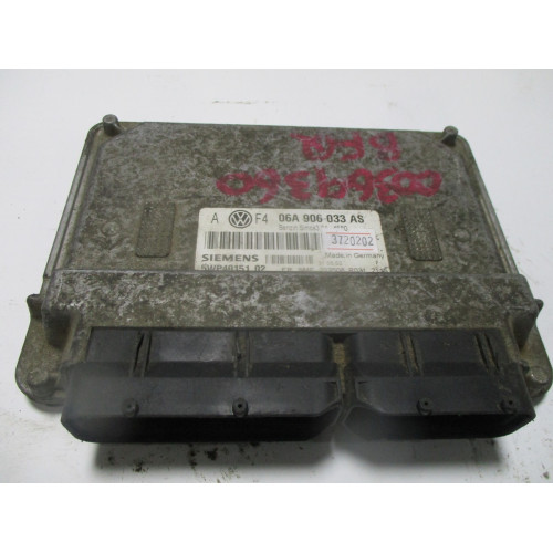 Volkswagen Golf Motor Beyni SIMOS3.3A 5WP4015102 06A906033AS