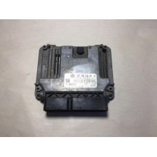 Volkswagen Golf 1.4 Motor Beyni 03C906016AM 0261S06083