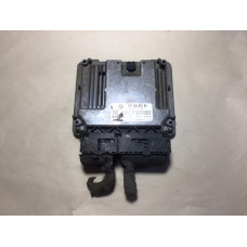 Volkswagen Golf 1.6 Motor Beyni 0261S02140 03C906056BN