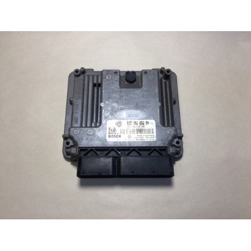 Volkswagen Golf 1.6 Motor Beyni 0261S02140 03C906056BN