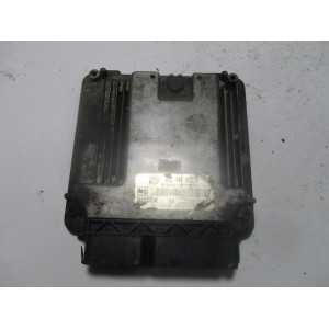 Volkswagen Golf 1.4 Motor Beyni Med17.5.1 0261201320 03C906032B
