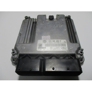 Volkswagen Golf 1.4 Motor Beyni MED17.5.1 0261201771 03C906032P