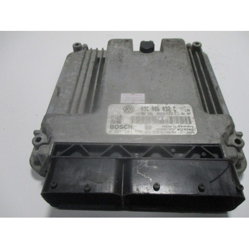 Volkswagen Golf 1.4 Motor Beyni MED17.5.1 0261201538 03C906032C