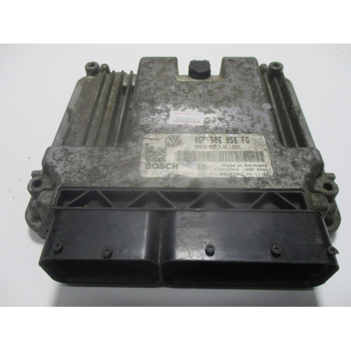 Volkswagen Golf 2.0 Motor Beyni MED9.5.10 0261S02264 06F906056FG
