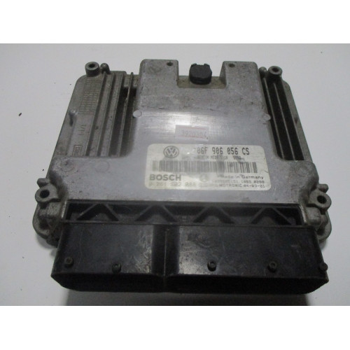 Volkswagen Golf 2.0 Motor Beyni MED9.5.10 0261S02088 06F906056CS