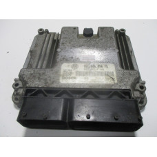 Volkswagen Golf 2.0 Motor Beyni MED9.5.10 0261S02264 06F906056FG