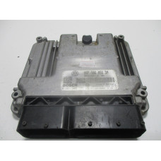 Volkswagen Golf 2.0 Motor Beyni MED9.5.10 0261S02155 06F906056DN