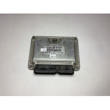 Volkswagen Passat 1.6 Motor Beyni 5WP42902AA 03L907425C