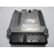 Volkswagen Golf 1.4 Motor Beyni MED17.5.1 0261201771 03C906032P