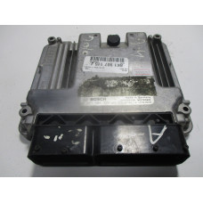 Audi A4 1.8TFSI Motor Beyni 8K1907115J 0261S04326