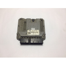 Volkswagen Motor Beyni 0261S02012 06F906056M