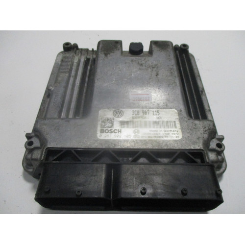 Volkswagen Passat 2.0 Motor Beyni 0261S02105 3C0907115