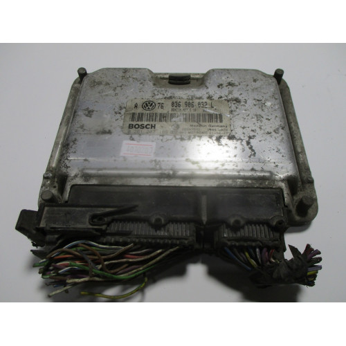 Volkswagen Golf 4 1.4 Motor Beyni ME7.5.10 0261207189 036906032L