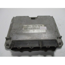 Volkswagen Golf Motor Beyni 06A906018GN 0261206805