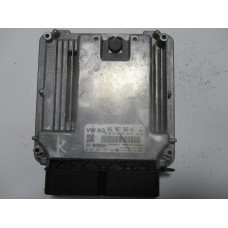 Volkswagen Golf 2.0 Motor Beyni 04L907309AC 0281031926 EDC17C74