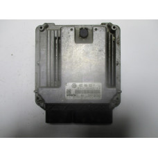 Volkswagen Golf 1.4 Motor Beyni MED17.5.1 0261201541 03C906032P