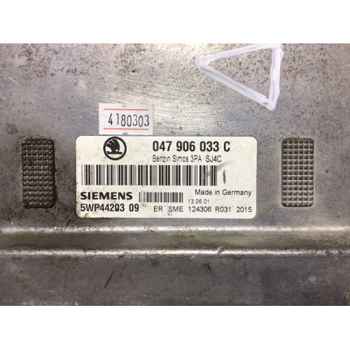 Skoda Fabia 1.4 Motor Beyni 5WP4420309 047906033C