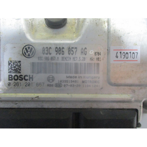 Seat Ibiza Motor Beyni ME7.5.20 03C906057AG 0261201667