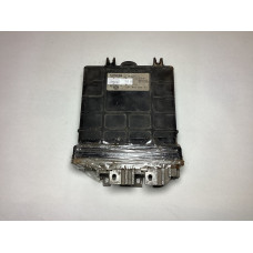 Volkswagen Golf 3 Motor Beyni 037906025T