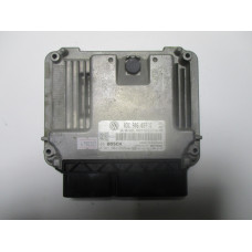 Volkswagen Golf Motor Beyni MED17.5.5 03C906027G 0261S04348