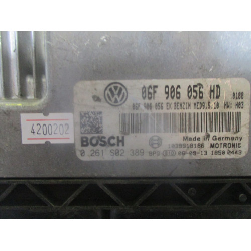 Volkswagen Golf Motor Beyni MED9.5.10 06F906056HD 0261S02389 