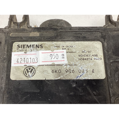 Volkswagen Polo 1.6 Motor Beyni 6K0906025E