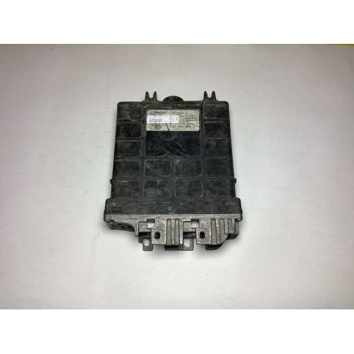 Volkswagen Golf 3 Motor Beyni 037906025H