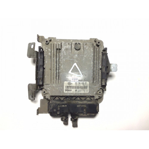 Volkswagen Golf Motor Beyni 0281011945 03G906016CD EDC16U1