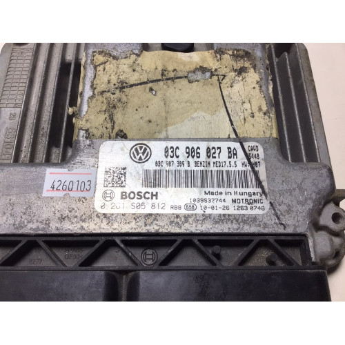 Volkswagen Golf Motor Beyni 03C906027BA 0261S05812 MED17.5.5