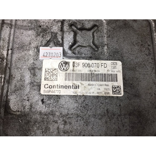 Volkswagen Polo Motor Beyni 5WP44760 03F906070FD SIMOS.10.22A