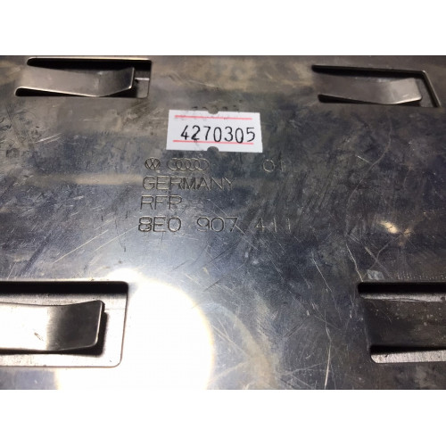 Audi A4 Motor Beyni 8E0907411 RFP
