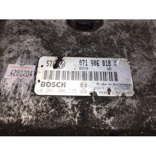 Volkswagen Golf MK4 2.3 Motor Beyni 0261206175 071906018K