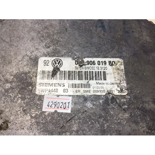 Volkswagen Bora 1.6 Seat 1.6 Motor Beyni 06A906019BR 5WP4450 Sımos2.1B